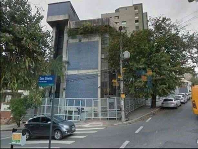 Prédio para alugar no bairro São Pedro, 1253m²
