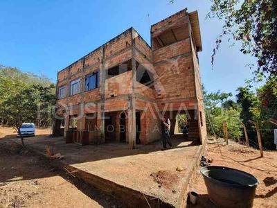 Rural com 4 quartos à venda no bairro Sítios Olhos D'agua, 7000m²
