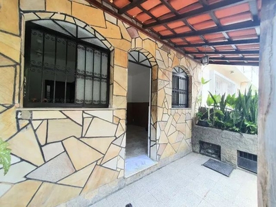 267 Maravilhosa casa térrea no Ponta das Areia Niterói