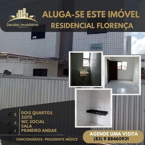 Aluga-se apartamento primeiro andar, Duas unidades disponiveis !!