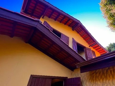 Alugo casa no centro de Alto Paraíso de Goiás/ Contrato Fixo Anual