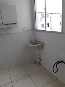 Alugo um apartamento 800 reais