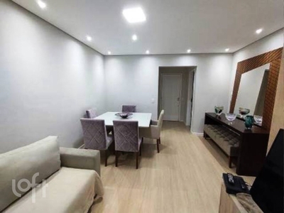 Apartamento à venda em Campo Belo com 84 m², 2 quartos, 1 suíte, 1 vaga