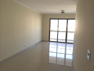 Apartamento à venda em Centro com 114 m², 3 quartos, 1 suíte, 2 vagas