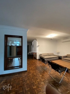 Apartamento à venda em Jardim América com 240 m², 2 quartos, 1 suíte, 2 vagas