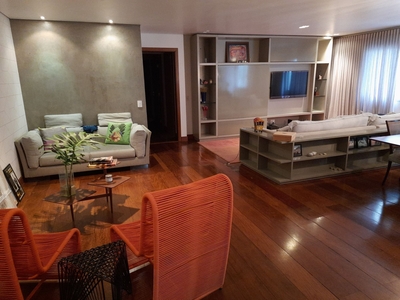 Apartamento à venda em Jardim Paulista com 150 m², 2 quartos, 1 suíte, 1 vaga