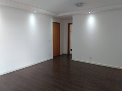 Apartamento à venda em Taboão com 76 m², 3 quartos, 1 suíte, 1 vaga