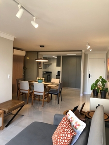 Apartamento à venda em Vila Olímpia com 111 m², 3 quartos, 2 vagas