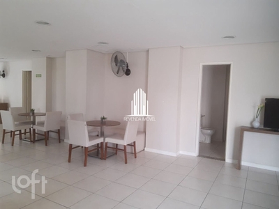 Apartamento à venda em Vila Sônia com 64 m², 3 quartos, 1 suíte, 1 vaga