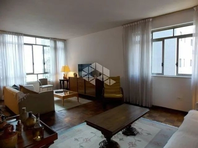 Apartamento à venda no Paraíso com 190m², com 3 quartos sendo 1 suíte, 2 vaga.