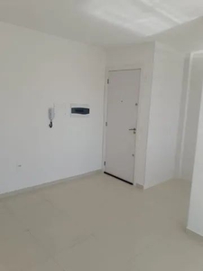 Apartamento BC- Vila Real - 02 dormitórios amplos para aluguel anual com 70m.