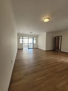 Apartamento com 3 dormitórios a venda em Balneário Camboriu