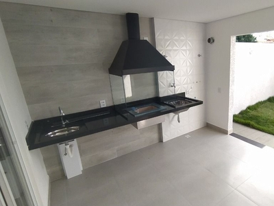 Apartamento em Vila São Paulo, Mogi das Cruzes/SP de 48m² 2 quartos à venda por R$ 250.000,00 ou para locação R$ 1.203,00/mes