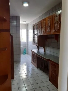 Apartamento no Ed. Luanda, 3 quartos sendo 1 suíte - 71m²
