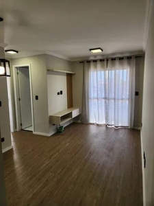 Apartamento para aluguel possui 52 metros quadrados com 2 quartos