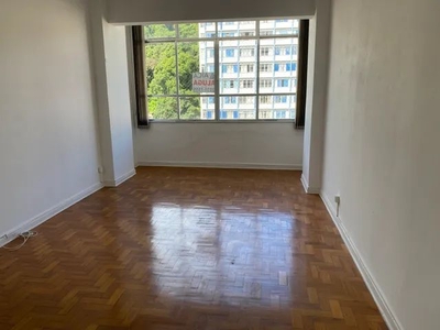 Apartamento para aluguel tem 80 metros quadrados com 2 quartos em Centro - Petrópolis - RJ