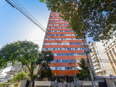 Apartamento para venda tem 110 metros quadrados com 3 quartos em Centro - Curitiba - PR