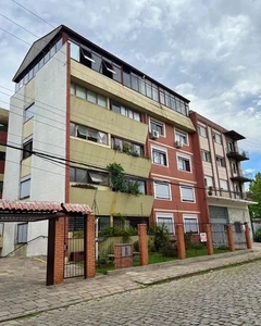 BENTOALVES aluga apto 03 dorm., c/ peças amplas, 01 vaga, bairro Santa Catarina - Caxias d