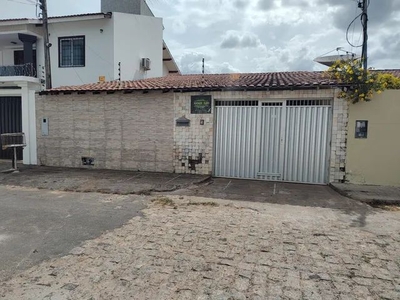 Casa com 3 quartos, apta a financiar - Nossa Senhora Aparecida - Boa Vista - RR