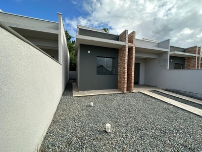 Casa com terreno e excelente acabamento na Praia do Grant