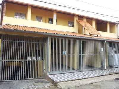 Casa de 4 côm, sem fiador e depósito, perto do trevo da av interlagos com a av Sabará
