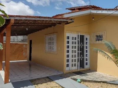 Casa de condomínio com área de 150m2, 3 quartos, 1 suíte e 3 vg - CA0168SC