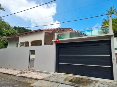 Casa de condomínio para venda tem 386 metros quadrados com 4 quartos em Coroado - Manaus -