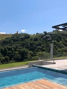 Casa em Condomínio com 4 Suítes em Alphaville -Santana de Parnaíba- SP