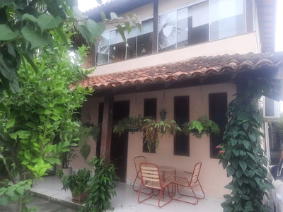 Casa em Piratininga, Niterói/RJ de 301m² 4 quartos à venda por R$ 779.000,00