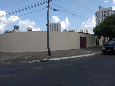 Casa em Vila Fróes, Goiânia/GO de 90m² 2 quartos para locação R$ 920,00/mes