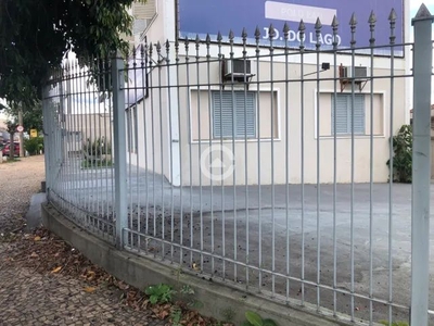 Casa para alugar em Jardim Do Lago de 314.00m² com 1 Quarto, 1 Suite e 2 Garagens