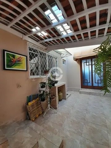 Casa para venda em Jardim Nossa Senhora Auxiliadora de 141.00m² com 1 Quarto, 1 Suite e 3