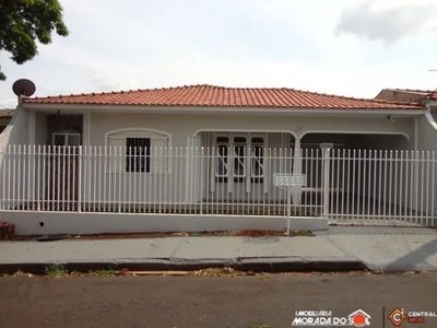 Casa Residencial com 3 quartos para alugar por R$ 1900.00, 190.00 m2 - JARDIM AMERICA - MA
