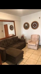 Quarto e sala com garagem mobiliado centro direto com proprietário.