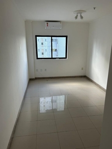 Sala em Caminho das Árvores, Salvador/BA de 25m² para locação R$ 1.800,00/mes