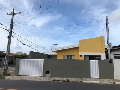 VENDO CASA NO BAIRRO DE FÁTIMA