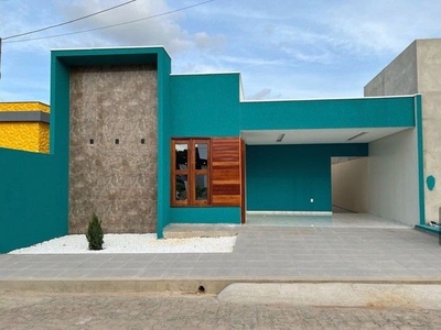 Casa para venda com 100 metros quadrados com 3 quartos 1 suíte em Tomba - Feira de Santana