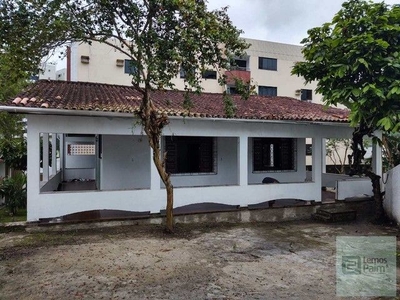 Casa para venda possui 200 metros quadrados com 3 quartos em Jardim Vitória - Itabuna - BA