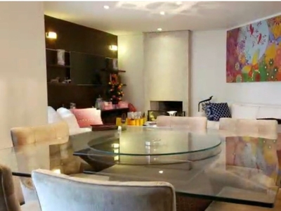 Apartamento à venda em Vila Sônia com 165 m², 3 quartos, 3 suítes, 3 vagas