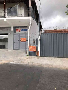 Casa com 2 quartos para alugar no bairro Novo Progresso, 60m²