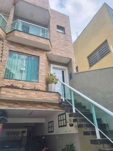 Casa com 3 quartos à venda no bairro Vila Formosa, 190m²