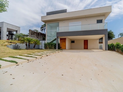 Casa em Moinho Velho, Cotia/SP de 390m² 4 quartos à venda por R$ 3.349.000,00