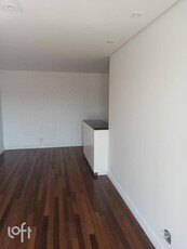 Apartamento à venda em Campo Grande com 81 m², 3 quartos, 1 suíte, 1 vaga