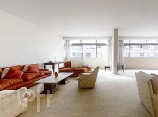 Apartamento à venda em Copacabana com 350 m², 4 quartos, 2 suítes, 2 vagas