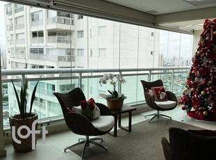 Apartamento à venda em Mooca com 216 m², 3 quartos, 3 suítes, 4 vagas