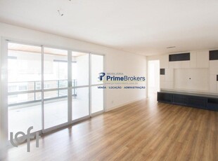 Apartamento à venda em Santo Amaro com 105 m², 3 quartos, 1 suíte, 2 vagas