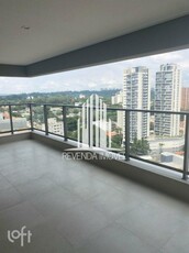 Apartamento à venda em Santo Amaro com 137 m², 3 quartos, 3 suítes, 4 vagas