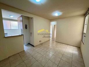 Apartamento com 3 quartos para alugar no bairro Buritis, 70m²