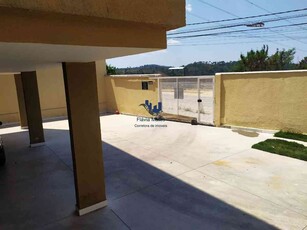 Casa com 2 quartos à venda no bairro Castanheira, 82m²