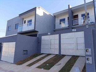 Casa com 2 quartos à venda no bairro Vila Verde, 80m²